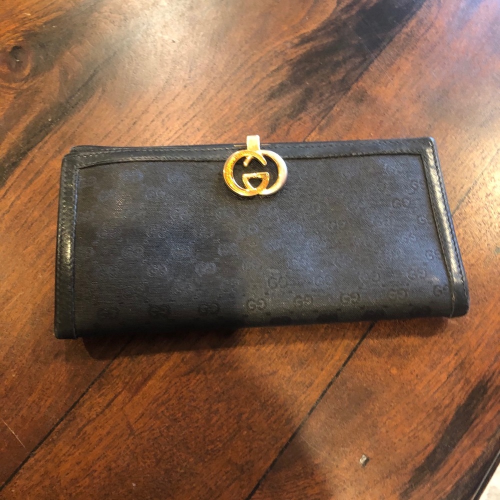 Vintage Gucci Wallet